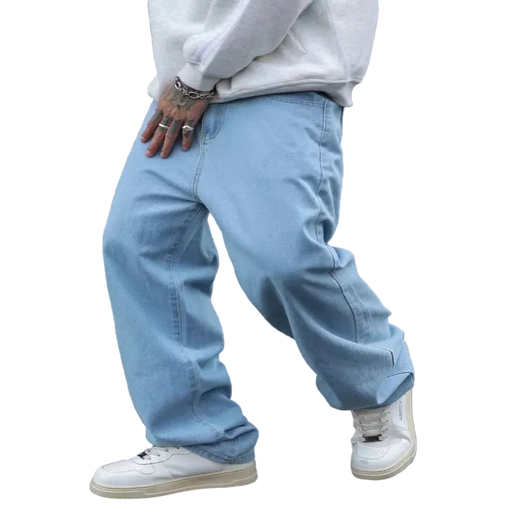 Men's slim fit denim pants – lifestyle shot urban streetwear