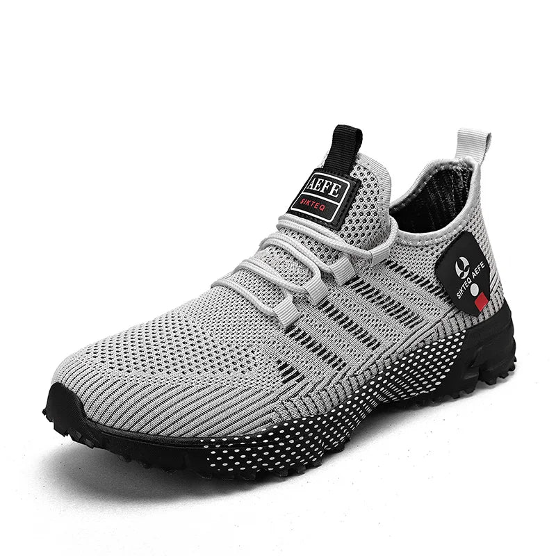 MAEDEF Men's Classic Running Sneakers – Heel Detail