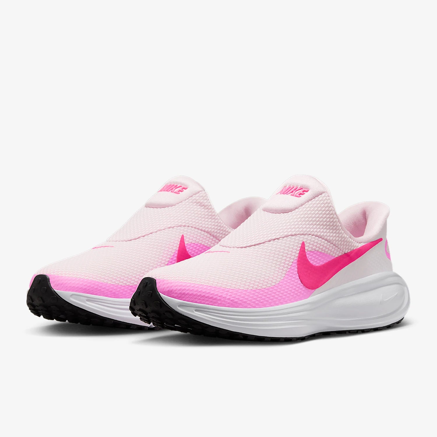 Women's breathable running shoes in pink and white – lightweight design