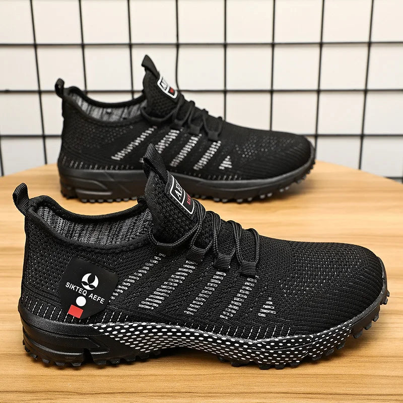 MAEDEF Men's Classic Running Sneakers – Front View