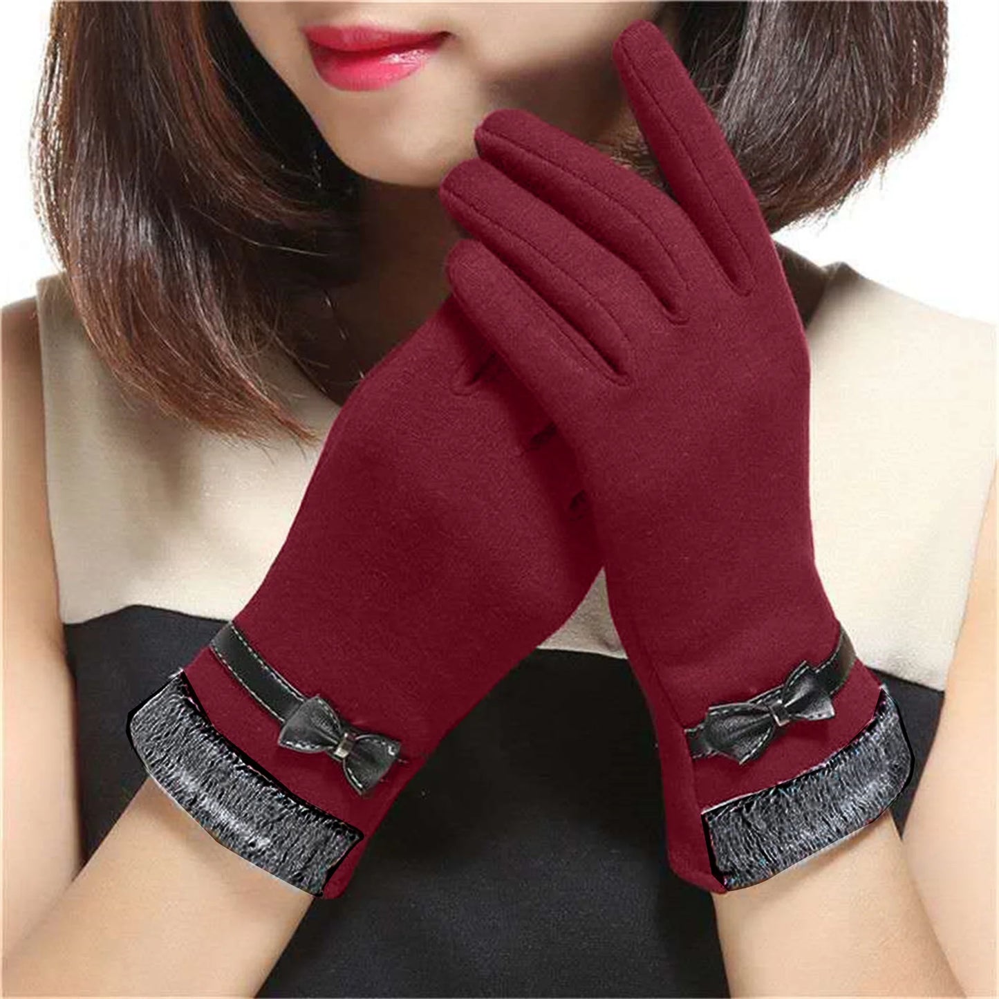 Touch Screen Warm Gloves size details: 22.5cm length, 17.2cm palm circumference, 8cm middle finger length.