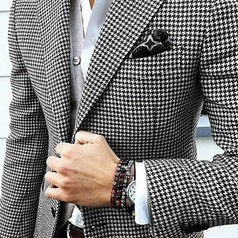 Effortless Elegance: Explore Our Slim Fit Men's Suit Jackets - CasualFlowshop